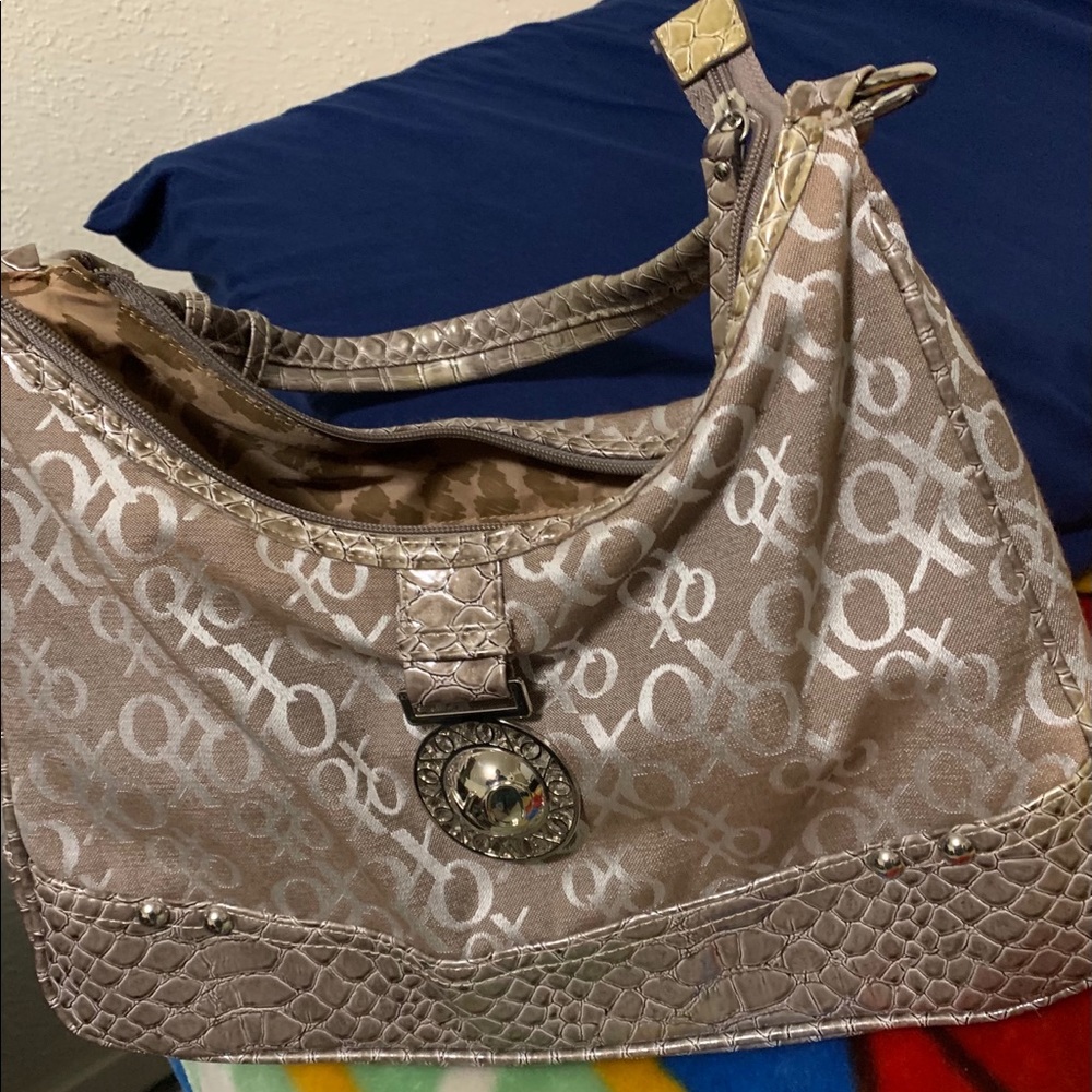 Purse - Picture 2 of 2